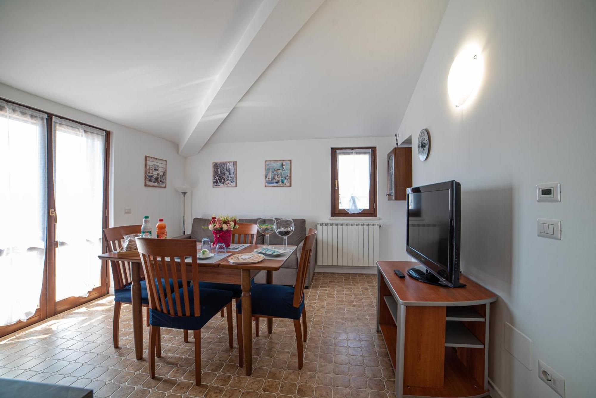 Dolce Alba Bed & Breakfast Montecastrilli ภายนอก รูปภาพ