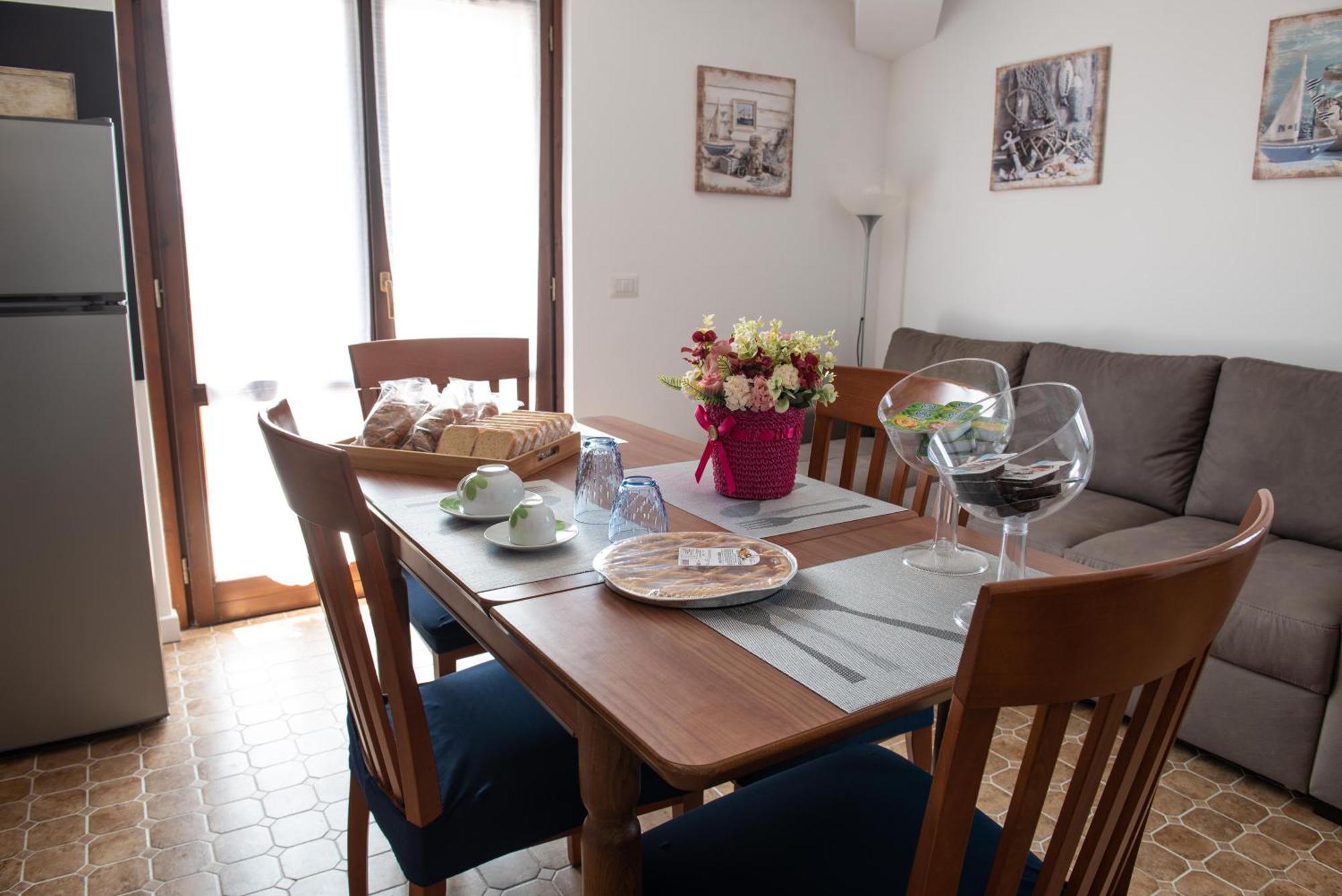Dolce Alba Bed & Breakfast Montecastrilli ภายนอก รูปภาพ